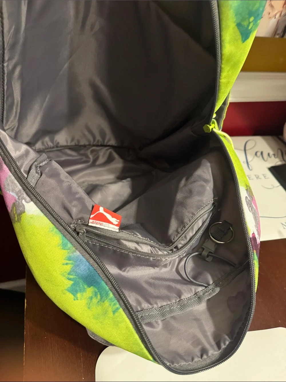 Puma vibrant tie